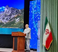 بیش از ۷۰ درصد افراد جامعه، چاق هستند /ایران جز شش کشور چاق جهان
