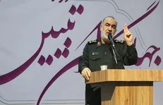 سرنوشت یک جامعه با رهبران منشأ تولید تفکر رقم می‌خورد / ارتباط ایران طاغوت و سیاست گذاری غرب