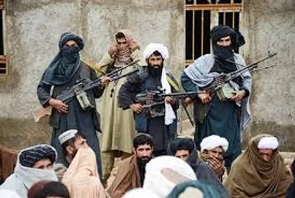 پاسگاه مرزی در فراه به دست طالبان سقوط کرد/ کشته شدن ۲۰ نظامی