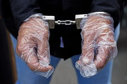 کلاهبردار ۱۲ میلیارد تومانی هنگام ورود به کشور دستگیر شد