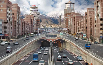 ۷ برابر شدن تهران طی ۶۰ سال!/ ۲۰ درصد کارکنان دولت ساکن پایتخت