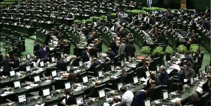 ادیانی: سود یک میلیون تومانی قاچاق ۲ گالن سوخت/ حاجی دلیگانی: روش فعلی کنترل سوخت به ضرر مردم است
