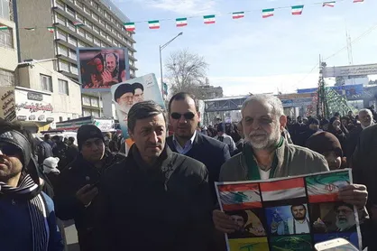 فتاح: مردم برای حل مشکلات به صحنه بیایند/شمشیر دشمن رو است