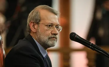 لاریجانی: مذاکره با ترامپ اشتباه استراتژیک است/ هرچه ما عقب&zwnj;تر برویم او جلوتر می&zwnj;آید