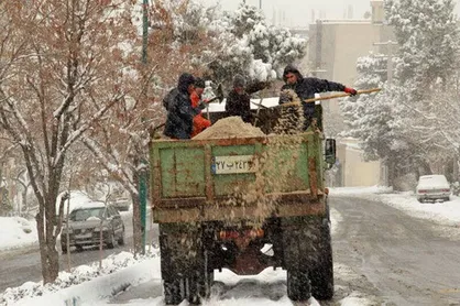 آماده&zwnj;باش ۷۰۰ نیروی خدمات شهری کرمانشاه برای بارش برف و باران