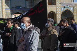 همزمان با سالروز شهادت حضرت فاطمه(س) از ساعت ۹ صبح دسته عزای خادمان و زائران حرم مطهر بانوی کرامت از مسجد امام حسن عسکری علیه السلام تا حرم مطهر حضرت معصومه سلام الله علیها برپا 