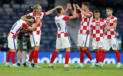 سوپر گل بازیکن کرواسی که منجر به گل اول کرواسی به غنا شد + فیلم