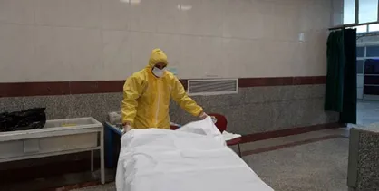 تنها آرزوی جهادی&zwnj;ها دیدار خصوصی با رهبری است/ جهادی&zwnj;ها مسئولیت&zwnj;پذیرند نه جان بر کف (۱۴+)
