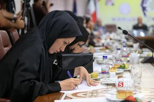 نشست خبری روز ملی صنعت و معدن