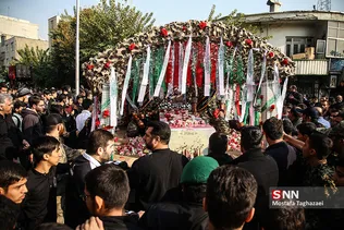 مراسم تشییع بسیجی شهید «محمد مهدی رضوان»
