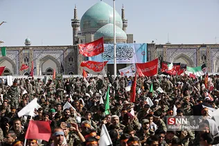  رزمایش سراسری اقتدار عاشورایی بسیج سپاهیان محمد(ص) در حرم مطهر رضوی