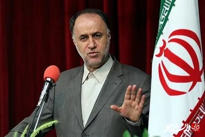 مجبور شدیم برای حفظ آبروی علمی کشور قانون مقابله با تقلب را تصویب کنیم/ برخورد با دکترهای قلابی وظیفه دولت است