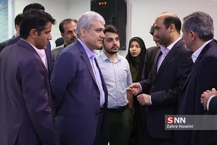 سورنا ستاری در آیین افتتاح مرکز نوآوری نصیر