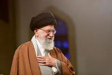 می‌خواهند با اجرای سند ۲۰۳۰ برای آمریکا و انگلیس سرباز و رعیت درست کنند