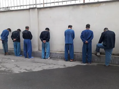 دستگیری پدر و پسر سارق خودرو/ کشف ۲۰۰ میلیاردی کالای قاچاق