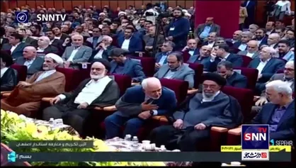 شوخی مجری برنامه با محمدجواد ظریف