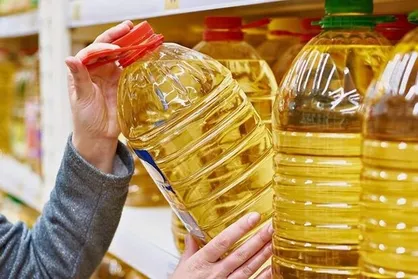 ظرف یک ماه آینده کل مشکل روغن حل خواهد شد