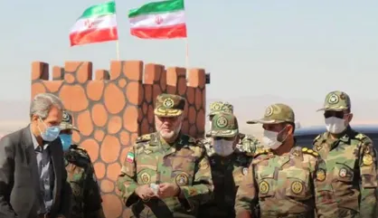 رجزخوانی شیرمرد ارتشی در مقابل فرمانده