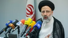 حجت‌الاسلام رئیسی در جمع دانشجویان دانشگاه امام رضا(ع) مشهد سخنرانی می‌کند