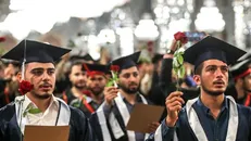 برای حل مشکلات اقتصادی باید به متخصصان میدان داد