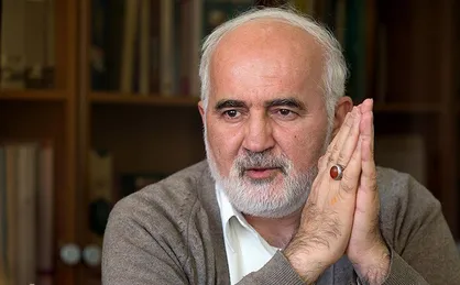 پوری حسینی را عزل کنید