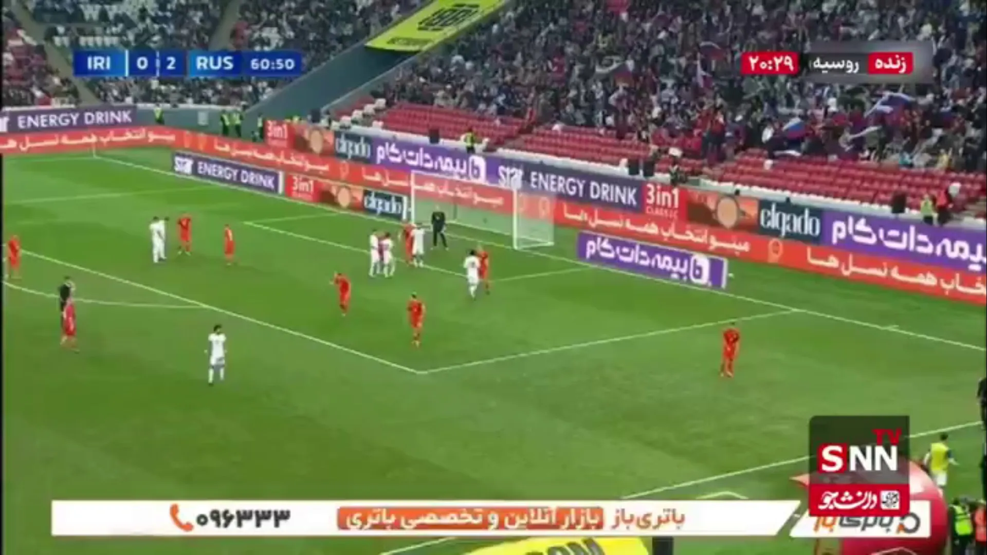 ضربه سر شجاع خلیل زاده به شکل خطرناکی از کنار دروازه روسیه به بیرون رفت / ایران 0 - 2 روسیه