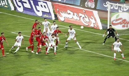 چرا پرسپولیسی&zwnj;ها خواهان ۳-۰ شدن بازی با ذوب آهن شدند؟