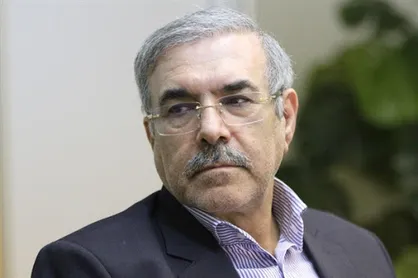 حکم بازنشستگی دبیر شورای&zwnj;عالی مناطق آزاد ابلاغ شد