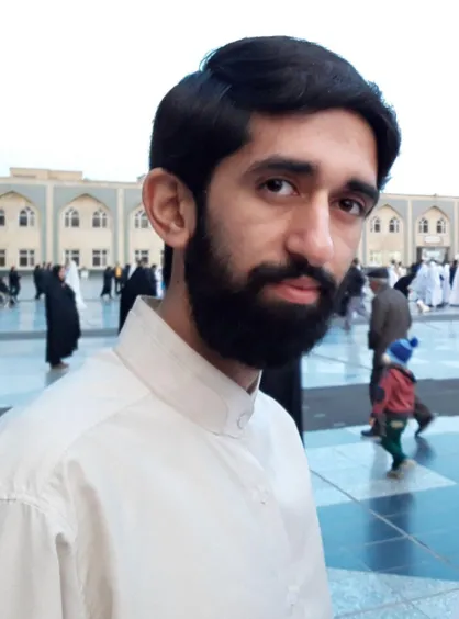 جوانان با حمایت از کالای ایرانی خار در چشمان دشمنان فرو کنند