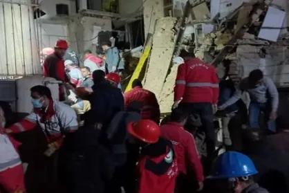 انفجار ساختمان ۳ طبقه در رباط کریم