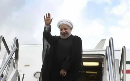 روحانی وارد بندر لنگه شد/ برنامه رئیس جمهور در هرمزگان