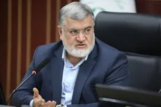 چرا مدارس و دانشگاه‌های تهران امروز غیرحضوری نشد؟ / طبق قانون عمل کردیم