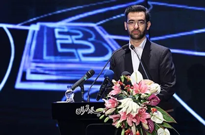 فلج اقتصادی سخت&zwnj;تر از فلج اطفال نیست/ در حوزه فضای مجازی آماده همکاری با بسیج هستیم