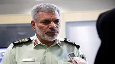 حکایت مجرمی که در یک کلانتری تحت تعقیب است و در کلانتری دیگر به راحتی خدمات می‌گیرد!