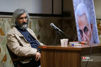 جلیلی: فتنه و شعار نه غزه نه لبنان برای خالی کردن پشت شهید سلیمانی در منطقه به راه افتاد