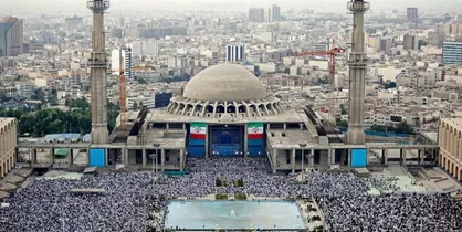 نماز عید سعید فطر به امامت مقام معظم رهبری اقامه شد