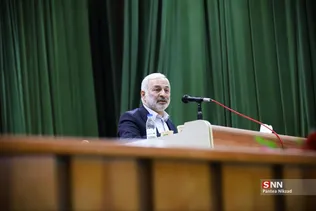 نشست وحید جلال زاده در دانشگاه آزاد اسلامی
