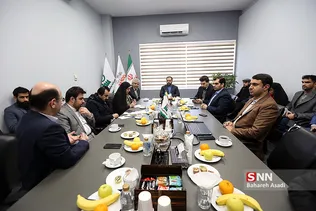 بازدید معاون پارلمانی رئیس جمهور از کارخانه نوآوری آزادی
