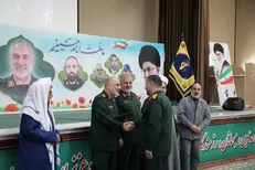 سرلشکر سلامی: مردم ایران اهل معامله با بیگانه نیستند / مدیران شارلی ابدو را به سرنوشت سلمان رشدی ارجاع می‌دهم
