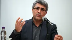 وکیلی: رسانه‌ ملی امروز باعث تعمیق شکاف بین مردم و حاکمیت شده / عقب افتادن از اخبار آنلاین از دلایل افت تلویزیون