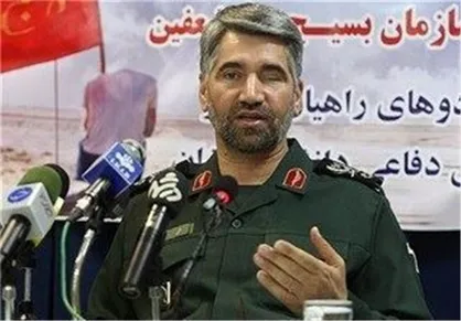 توطئه&zwnj;ها و فتنه&zwnj;انگیزی&zwnj;های دشمنان فراوان است/باید مراقب وحدت باشیم