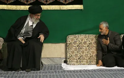 فیلم/ نماهنگی با صدای چاوشی که سردار سلیمانی تقدیم رهبری کردند