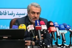 وزیر صمت: امسال موقتا سود بازرگانی را نصف کردیم