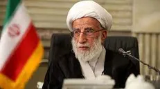 آیت‌الله جنتی: داوطلبی که تامین معاش مردم را در خود نمی‌بیند ثبت نام نکند / تعیین شرایط سنی از ثبت‌نام‌های بی‌حد جلوگیری می‌کند