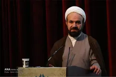پایه‌گذار حرکت انقلاب تشکل‌های دانشجویی بودند
