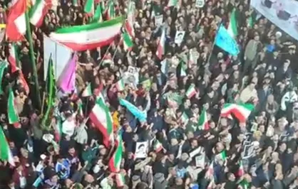 بانگ یا حیدر اردبیلی&zwnj;ها؛ صدای رسای مردم در سی&zwnj;وچهارمین شب حضوری حماسی ملت ایران را بشنوید