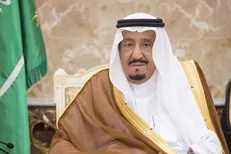 مخالفت دانشگاه تونس با اعطای دکترای افتخاری به پادشاه عربستان