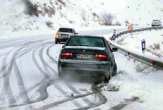 یخ‌زدایی و برف‌روبی معابر/ مشکلی در تردد شهروندان وجود ندارد