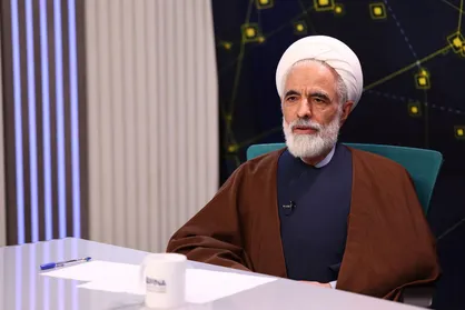 تأکید معاون رئیس&zwnj;جمهور بر تدوین راهکار پایدار برای توسعه مناطق آزاد و حفظ منافع عمومی