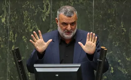 حجتی از مجلس تذکر گرفت